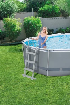 Intratuin Bestway Stahlrahmen-Pool Power Steel oval 427 x 250 x 100 cm| Pools & Planschbecken