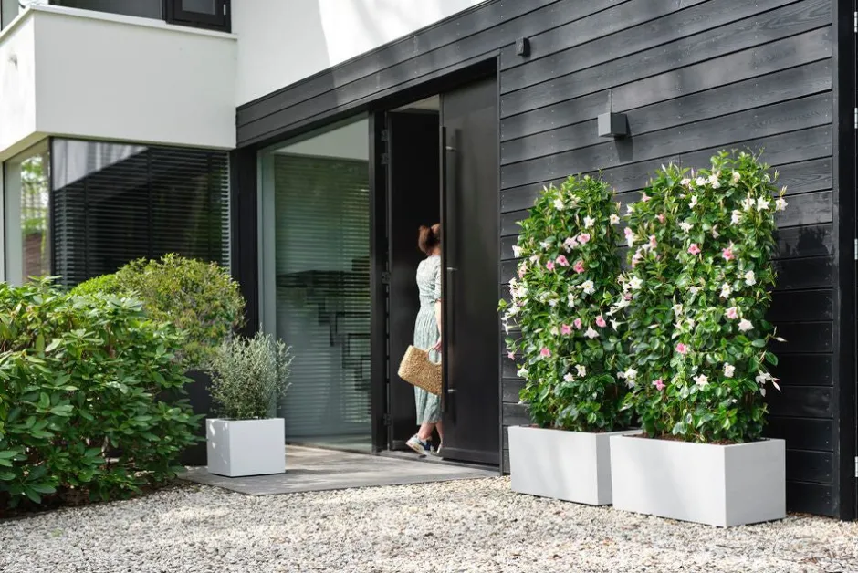 Intratuin Elho Pflanzkübel Vivo 39 x 78 x 37,5 cm weiß| Pflanzkübel|Pflanzkübel & Blumenkübel