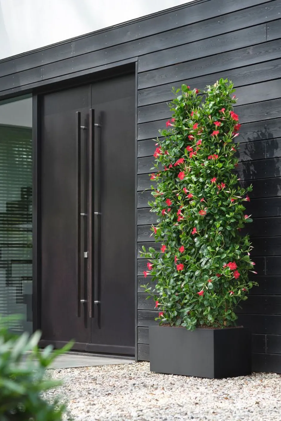 Intratuin Elho Pflanzkübel Vivo 39 x 78 x 37,5 cm schwarz| Pflanzkübel|Pflanzkübel & Blumenkübel