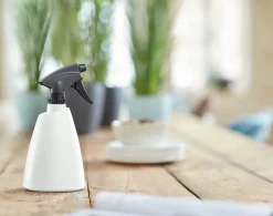 Intratuin Elho Pflanzensprüher Brussels weiß 0,7 l 11,5 x 8,9 x 22,9 cm| Gießen & Bewässerung|Drucksprüher & Pflanzensprüher