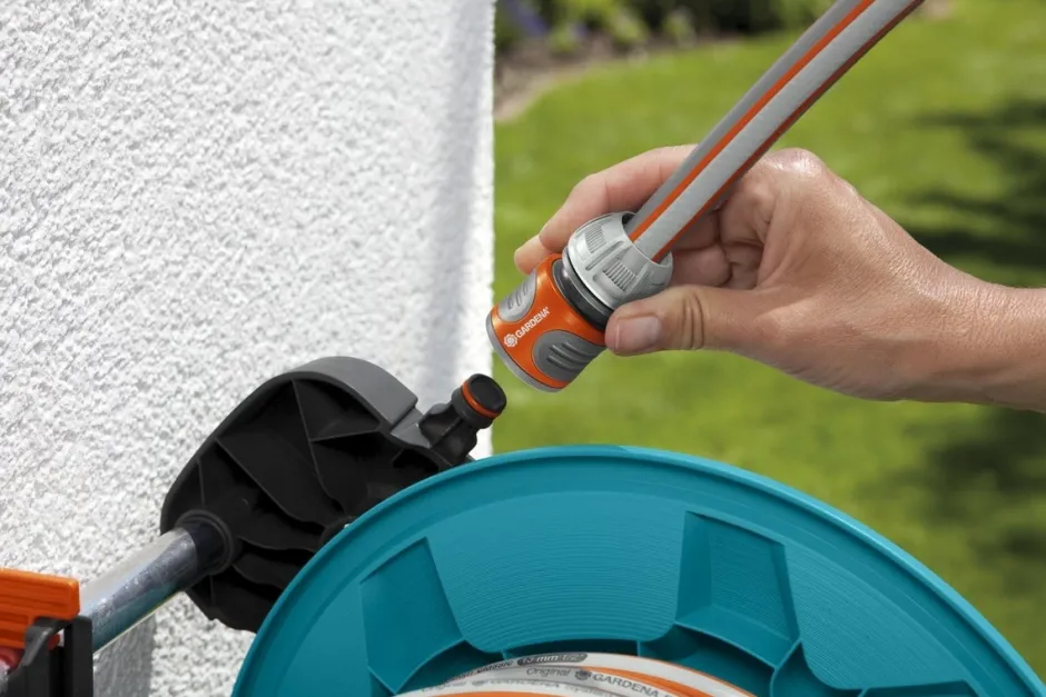 Intratuin Gardena Classic Wand-Schlauchtrommel 50 Komplett-Set| Gießen & Bewässerung|Gartenschläuche