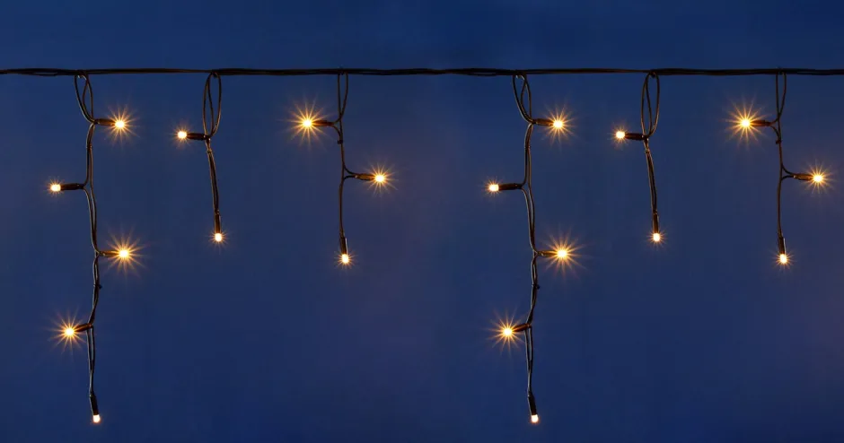 Intratuin Eisregen-Lichterkette 'Connect de luxe' 4 m mit 100 LEDs warmweiß| Eisregen Lichterketten