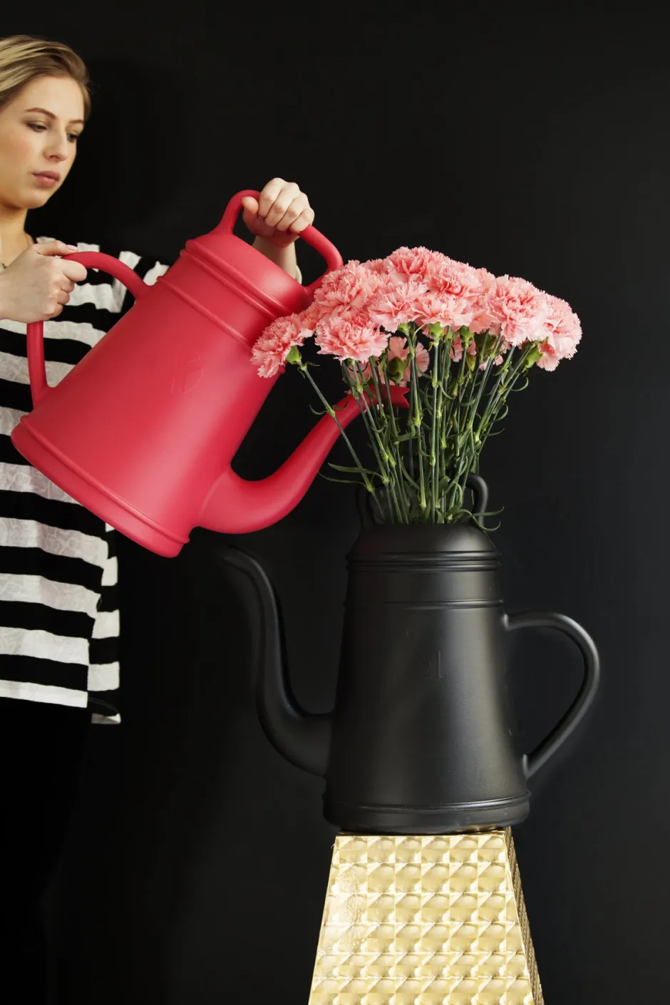 Intratuin Xala Gießkanne Lungo 12 l schwarz| Gießen & Bewässerung|Gießkannen